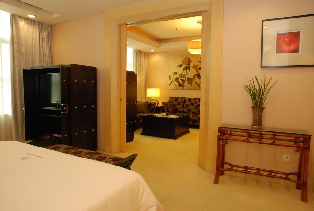 东莞君兰酒店 Grand Land Hotel Dongguan  Eksteriør billede